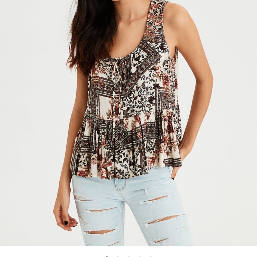 American Eagle printed shell top